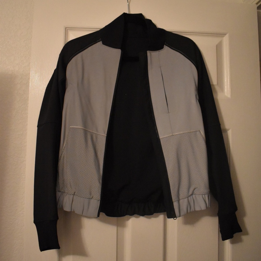 lululemon jacket